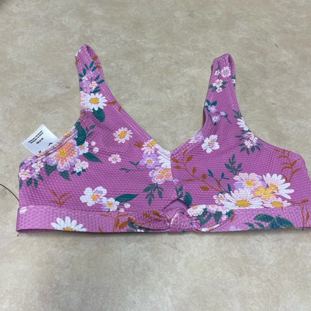 Lavender & daisies bathing suit bikini swim top